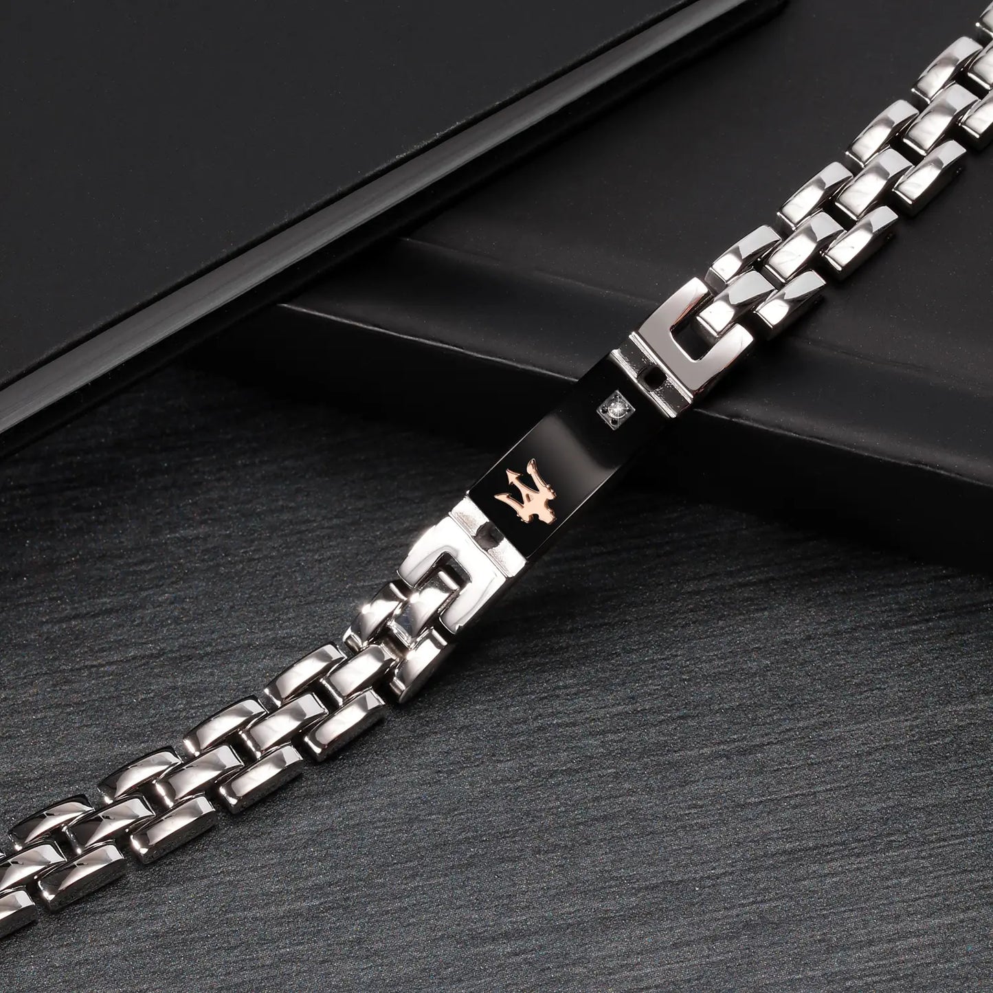 Bracciale uomo Diamond Maserati JM221ATY05 - Arena Gioielli
