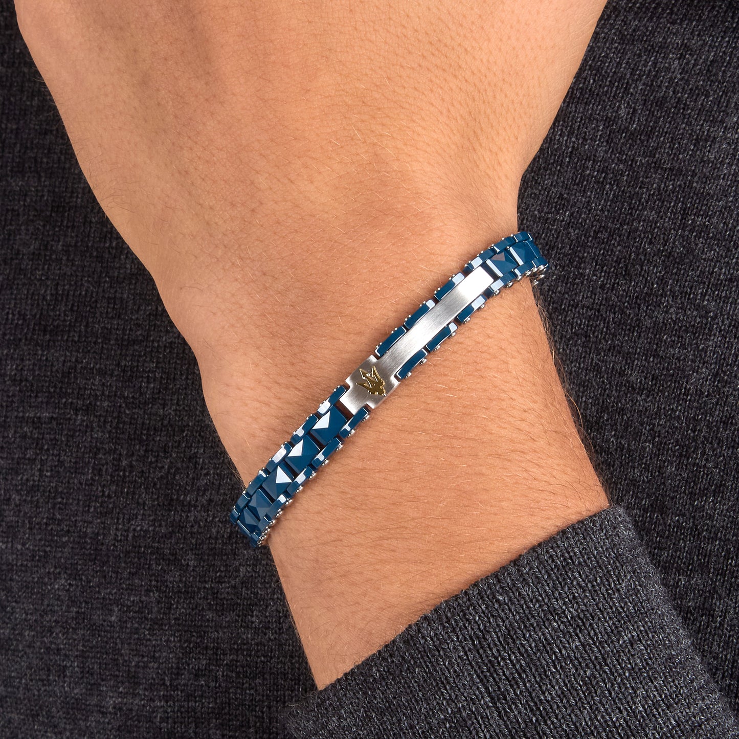 Bracciale Uomo Maserati Ceramic a Catena in Acciaio e Ceramica Blu con Tridente Gold JM426ATZ96 - Maserati
